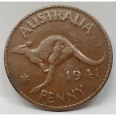 AUSTRALIA 1941 . ONE 1  PENNY . ERROR . PLANCHET FLAW ON ROO BOTTOM